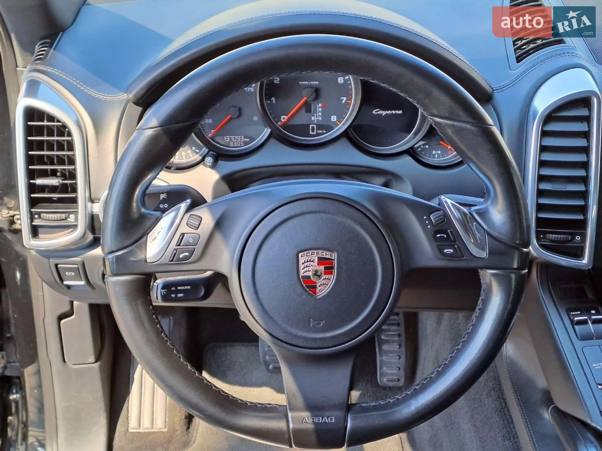 2010 Porsche Cayenne - мініатюра 15