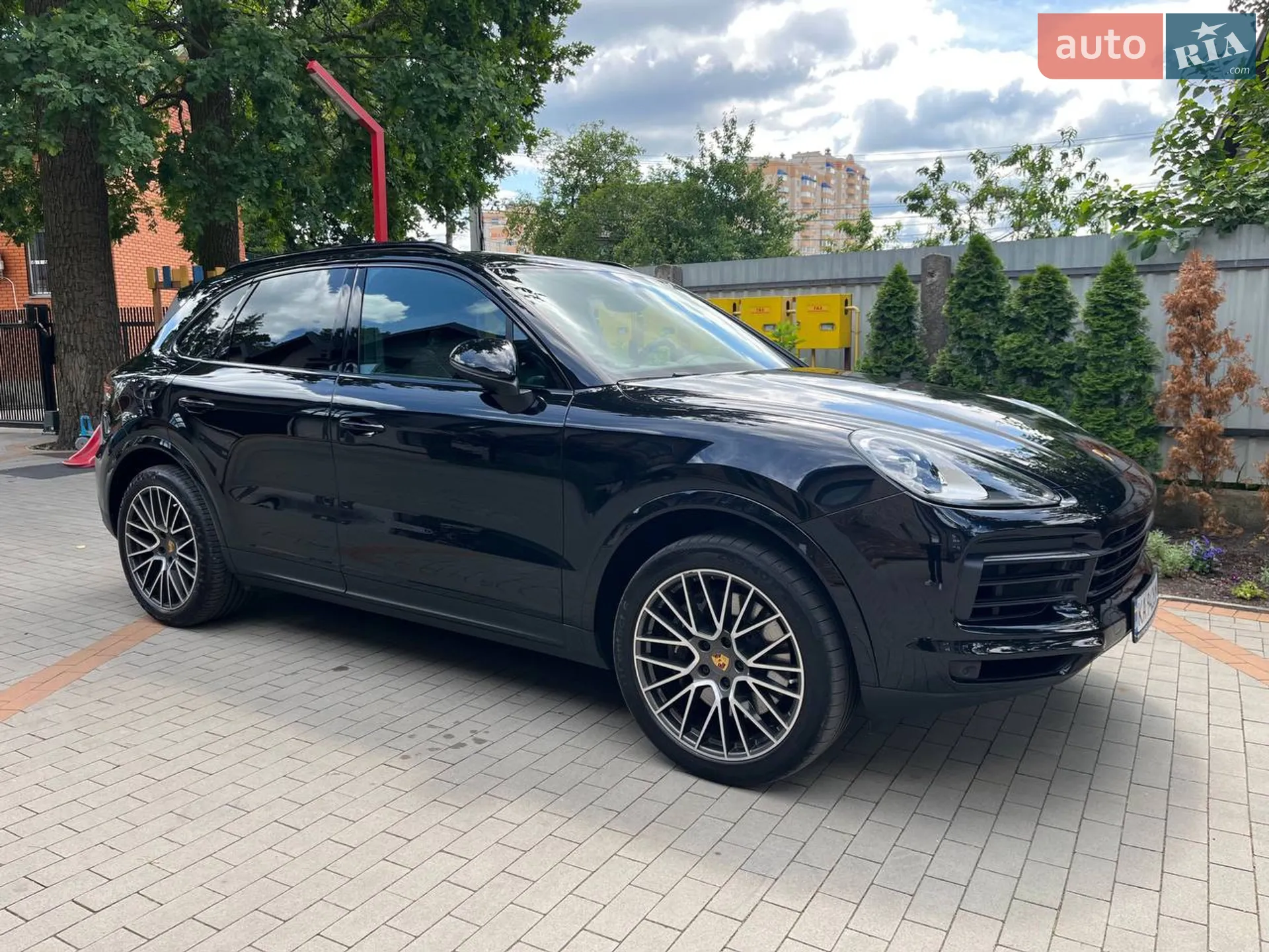 2020 Porsche Cayenne - мініатюра 3