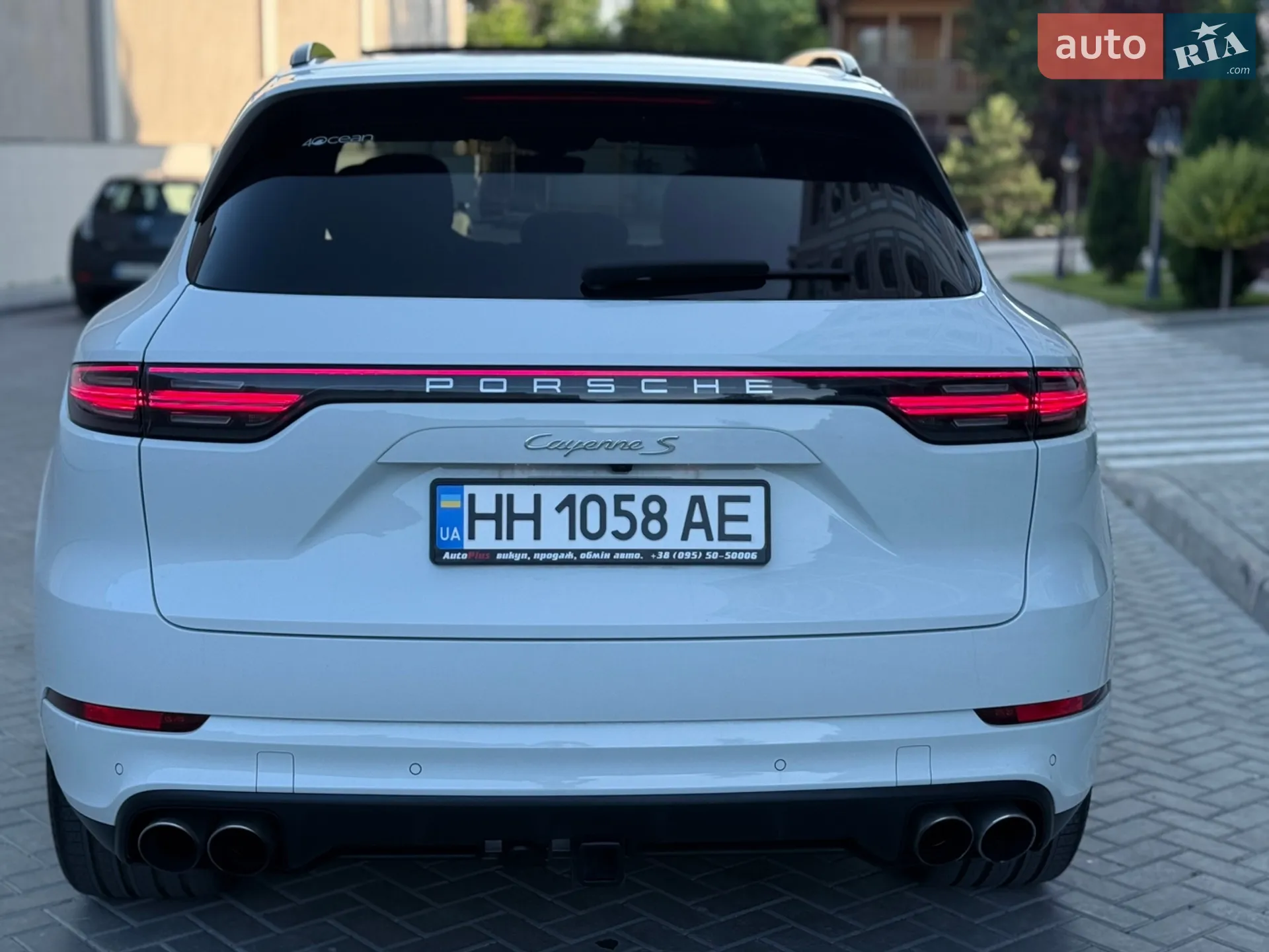2019 Porsche Cayenne - мініатюра 8