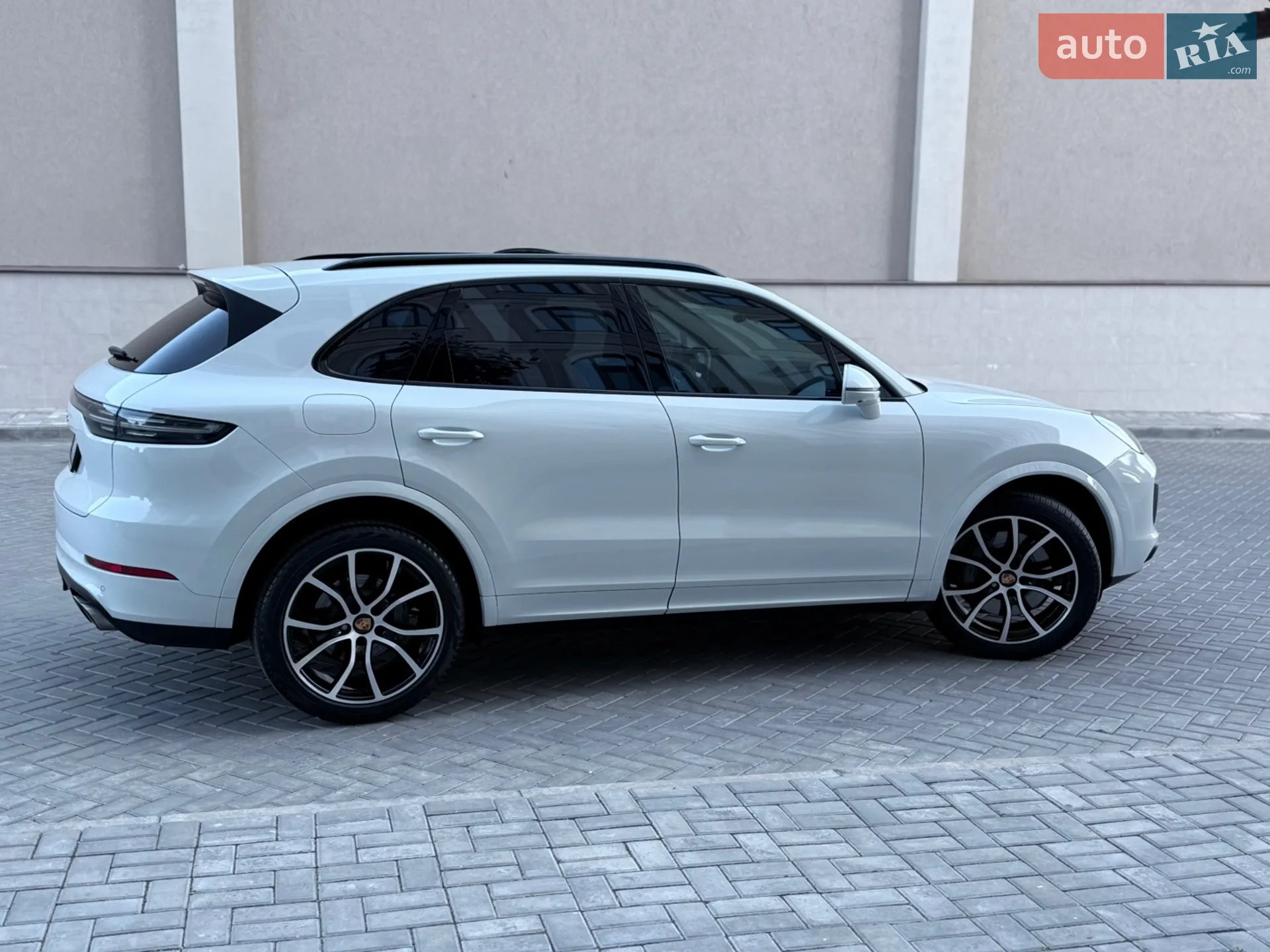 2019 Porsche Cayenne - мініатюра 11
