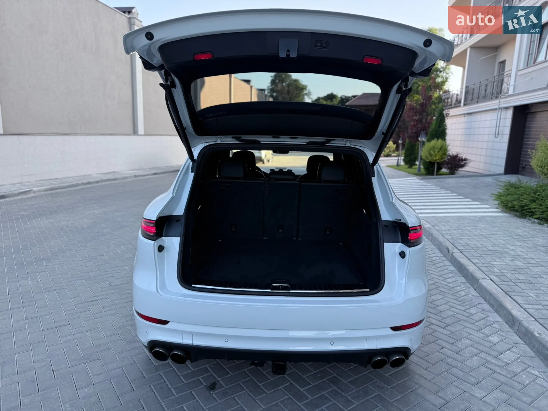 2019 Porsche Cayenne - мініатюра 19
