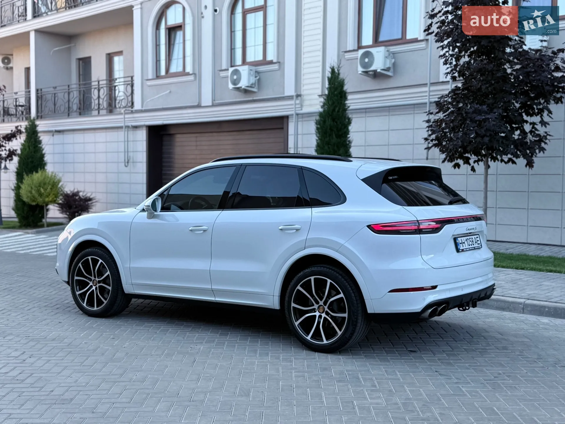 2019 Porsche Cayenne - мініатюра 27