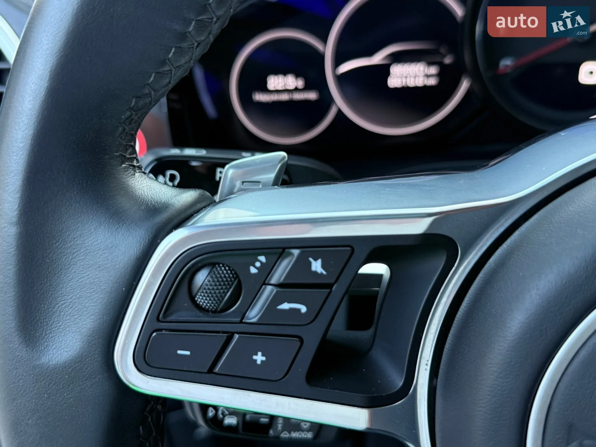 2019 Porsche Cayenne - мініатюра 49