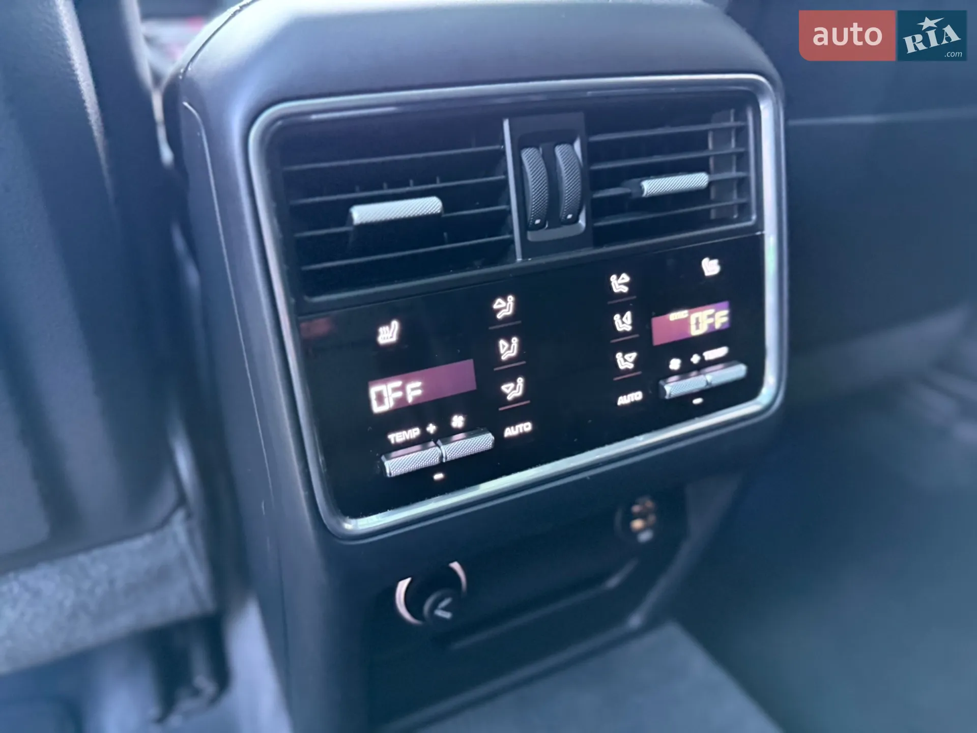 2019 Porsche Cayenne - мініатюра 61
