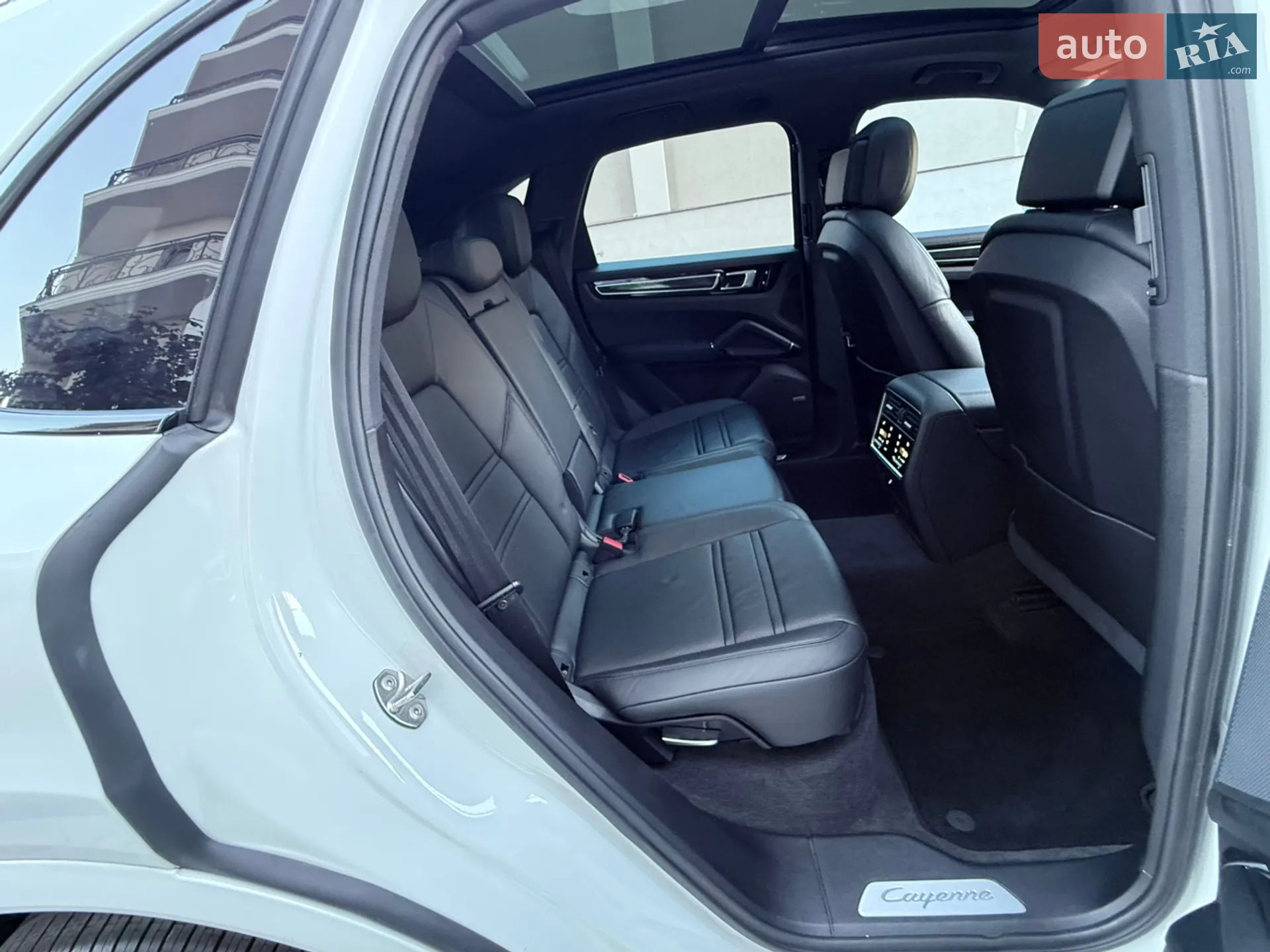 2019 Porsche Cayenne - мініатюра 74