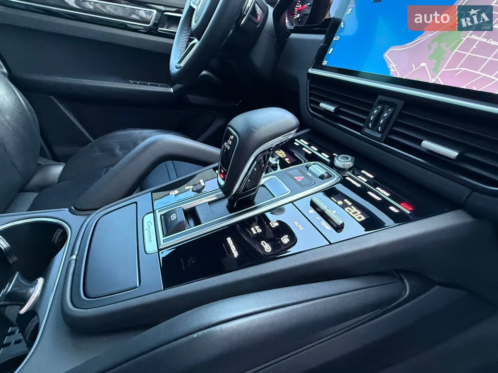 2019 Porsche Cayenne - мініатюра 76