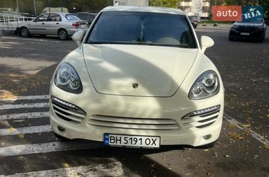Позашляховик / Кросовер Porsche Cayenne 2011 в Одесі