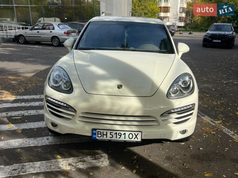 Porsche Cayenne 2011