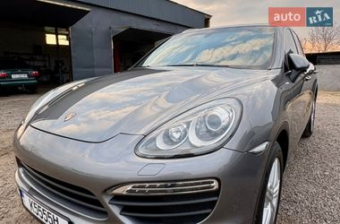 Внедорожник / Кроссовер Porsche Cayenne 2010 в Киеве