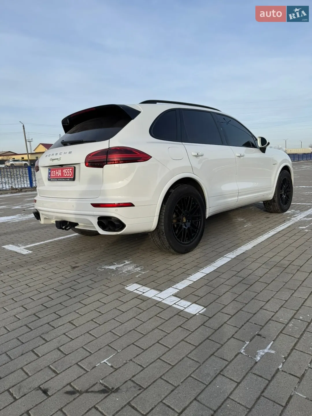 2017 Porsche Cayenne - мініатюра 17