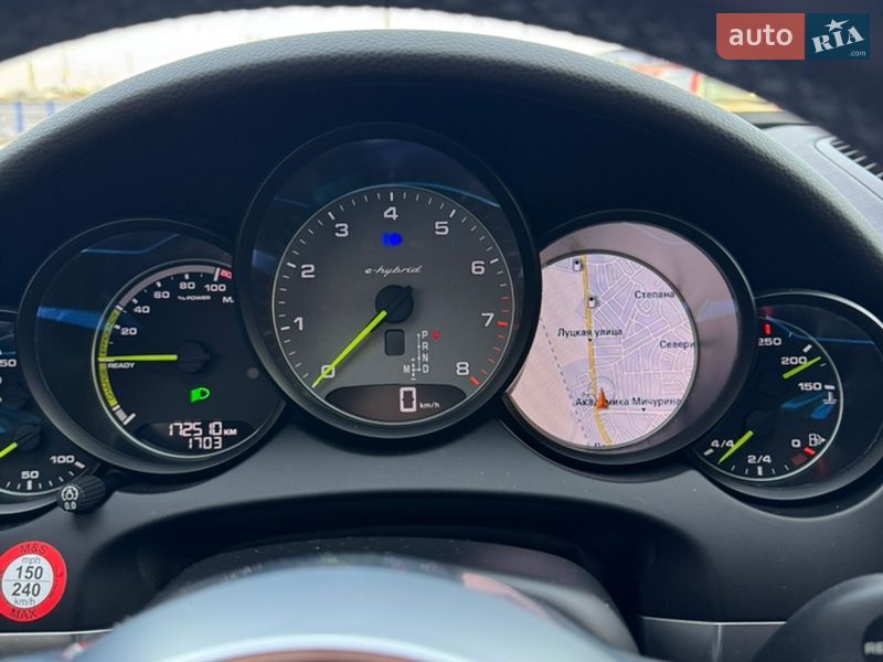 Позашляховик / Кросовер Porsche Cayenne 2017 в Нововолинську