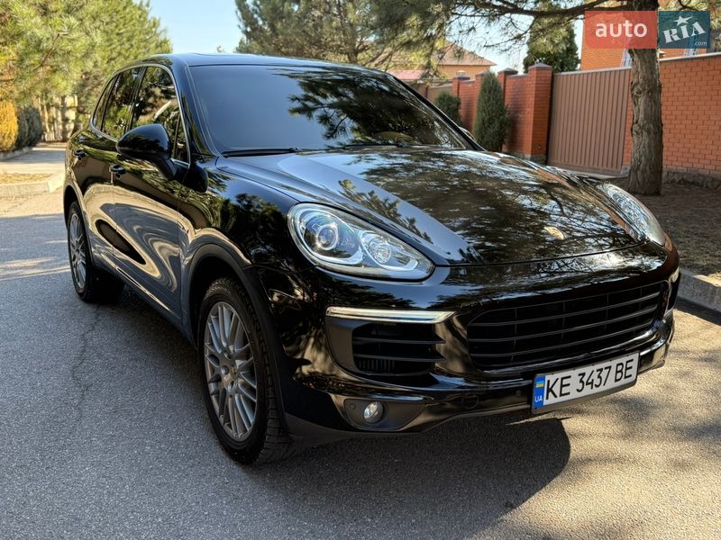 Внедорожник / Кроссовер Porsche Cayenne 2015 в Днепре фото 27 Внедорожник / Кроссовер Porsche Cayenne 2015 в Днепре