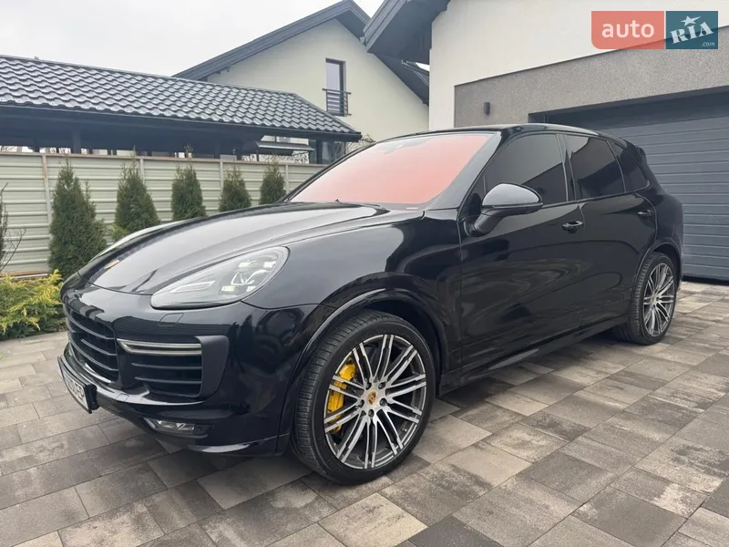Porsche Cayenne 2016