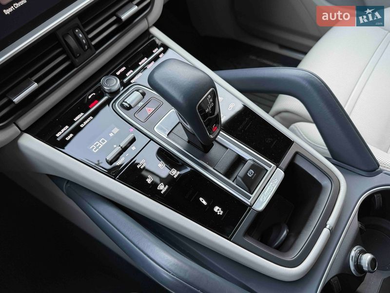 Позашляховик / Кросовер Porsche Cayenne 2022 в Львові