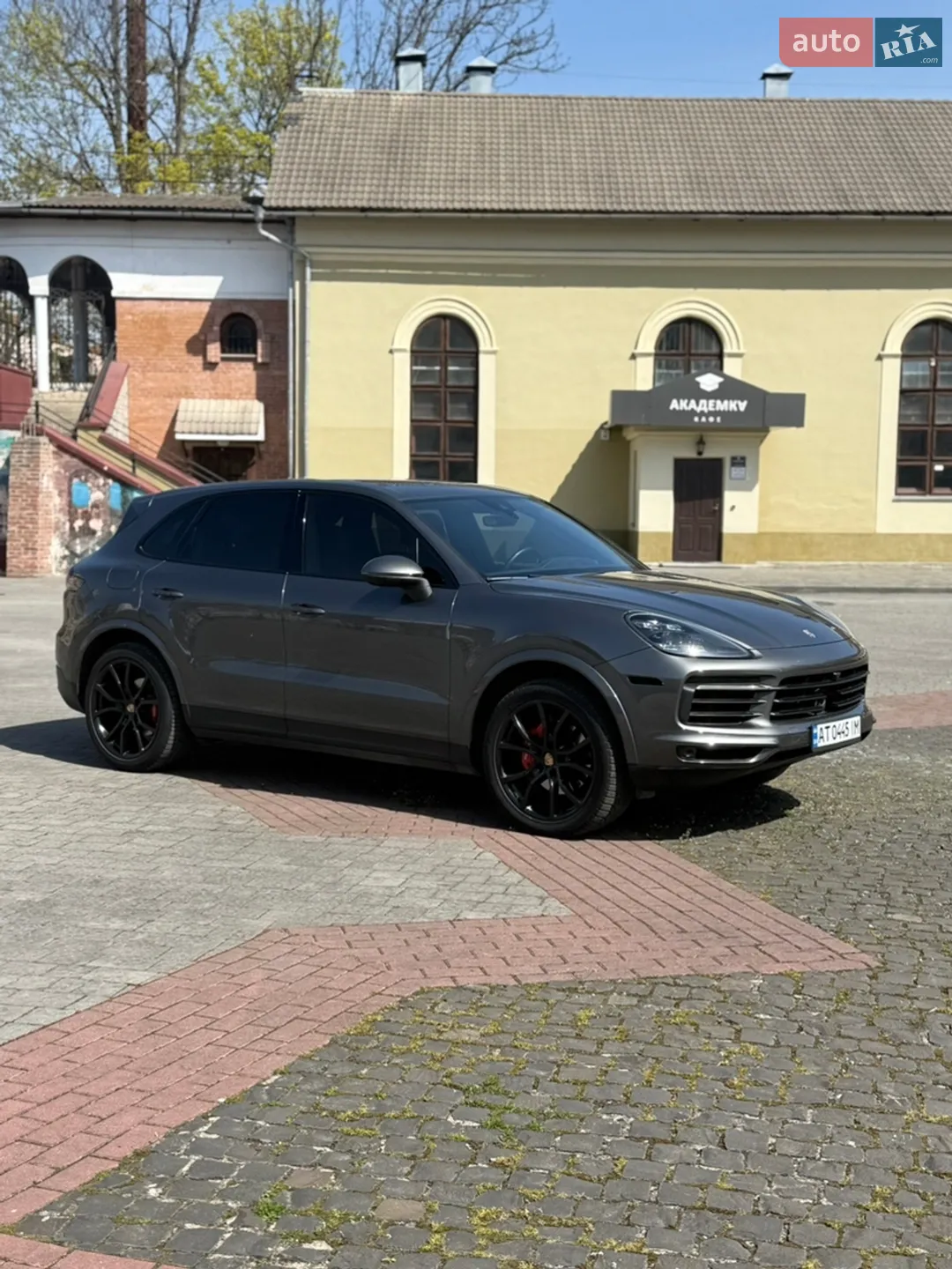2018 Porsche Cayenne - мініатюра 4