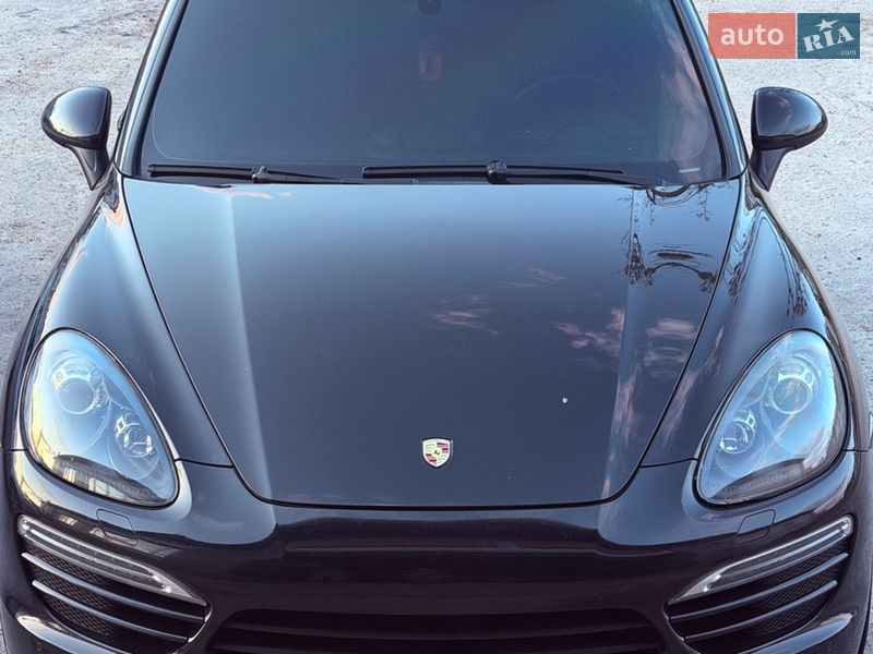 Porsche Cayenne 2011