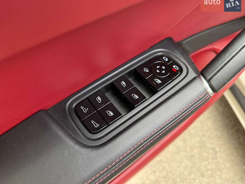 Позашляховик / Кросовер Porsche Cayenne 2020 в Дніпрі фото 40 Позашляховик / Кросовер Porsche Cayenne 2020 в Дніпрі