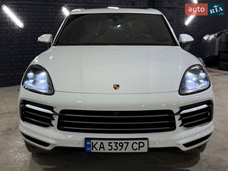 Внедорожник / Кроссовер Porsche Cayenne 2017 в Киеве фото 4 Внедорожник / Кроссовер Porsche Cayenne 2017 в Киеве