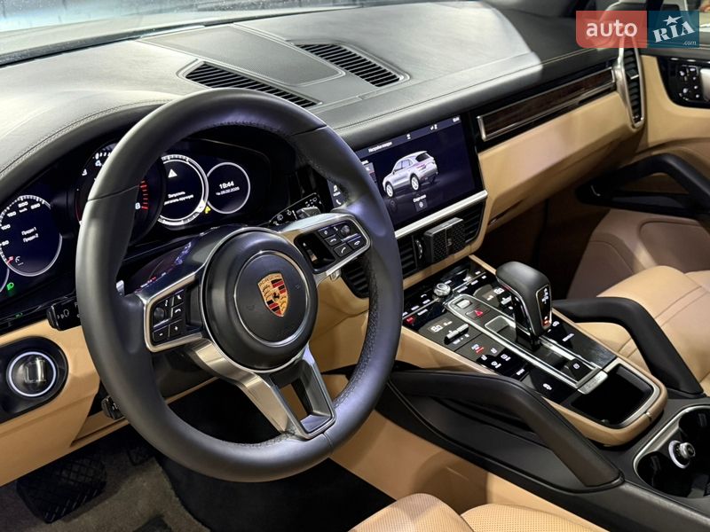 Внедорожник / Кроссовер Porsche Cayenne 2017 в Киеве фото 47 Внедорожник / Кроссовер Porsche Cayenne 2017 в Киеве