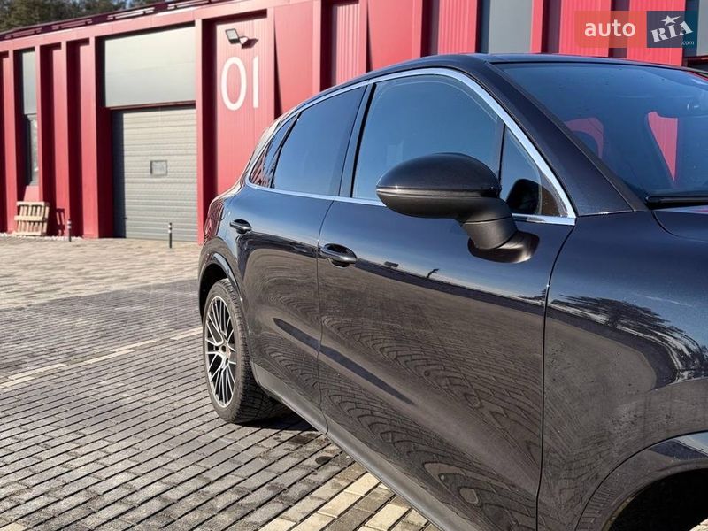 Внедорожник / Кроссовер Porsche Cayenne 2018 в Виннице