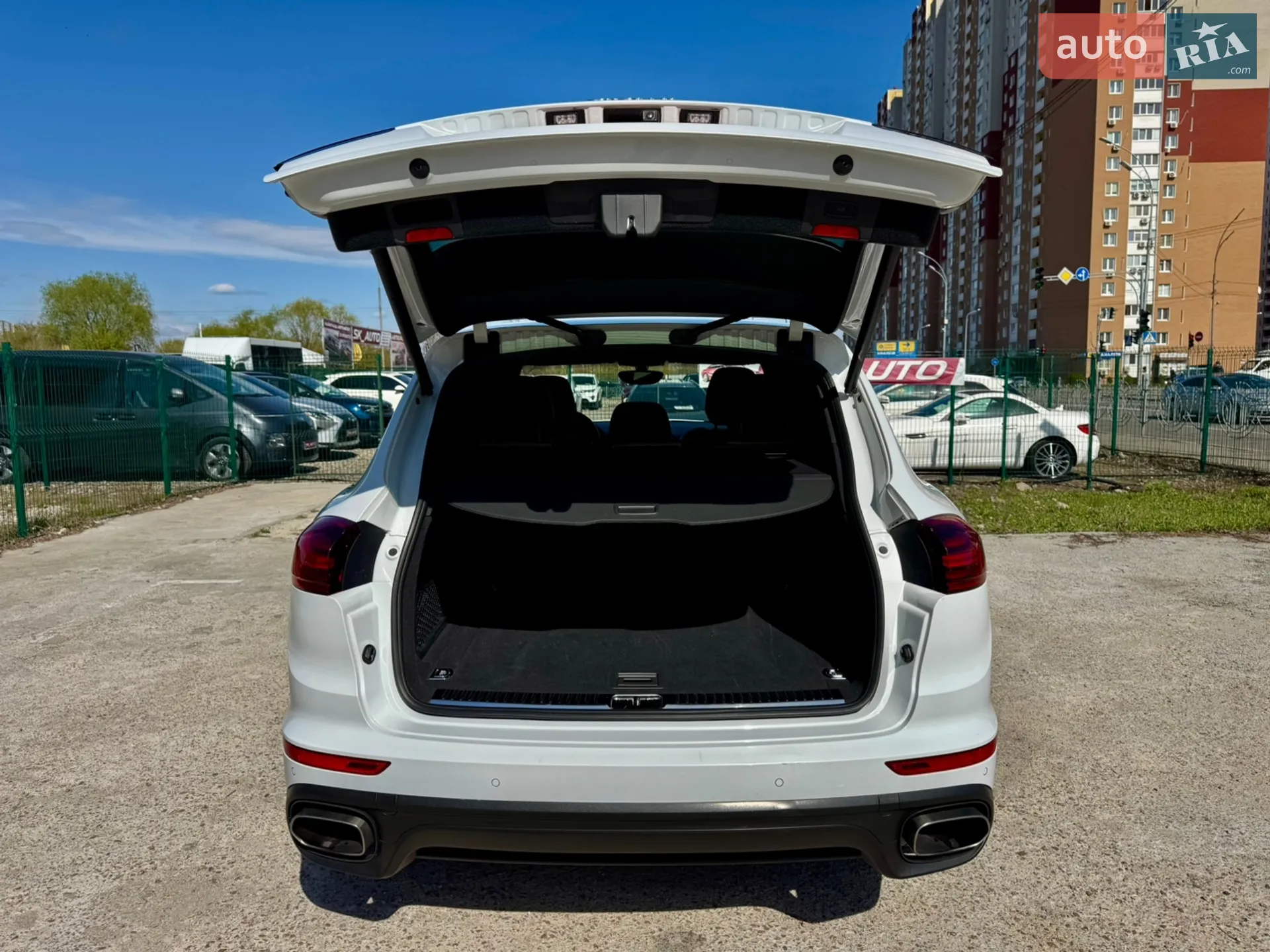 2016 Porsche Cayenne - мініатюра 71