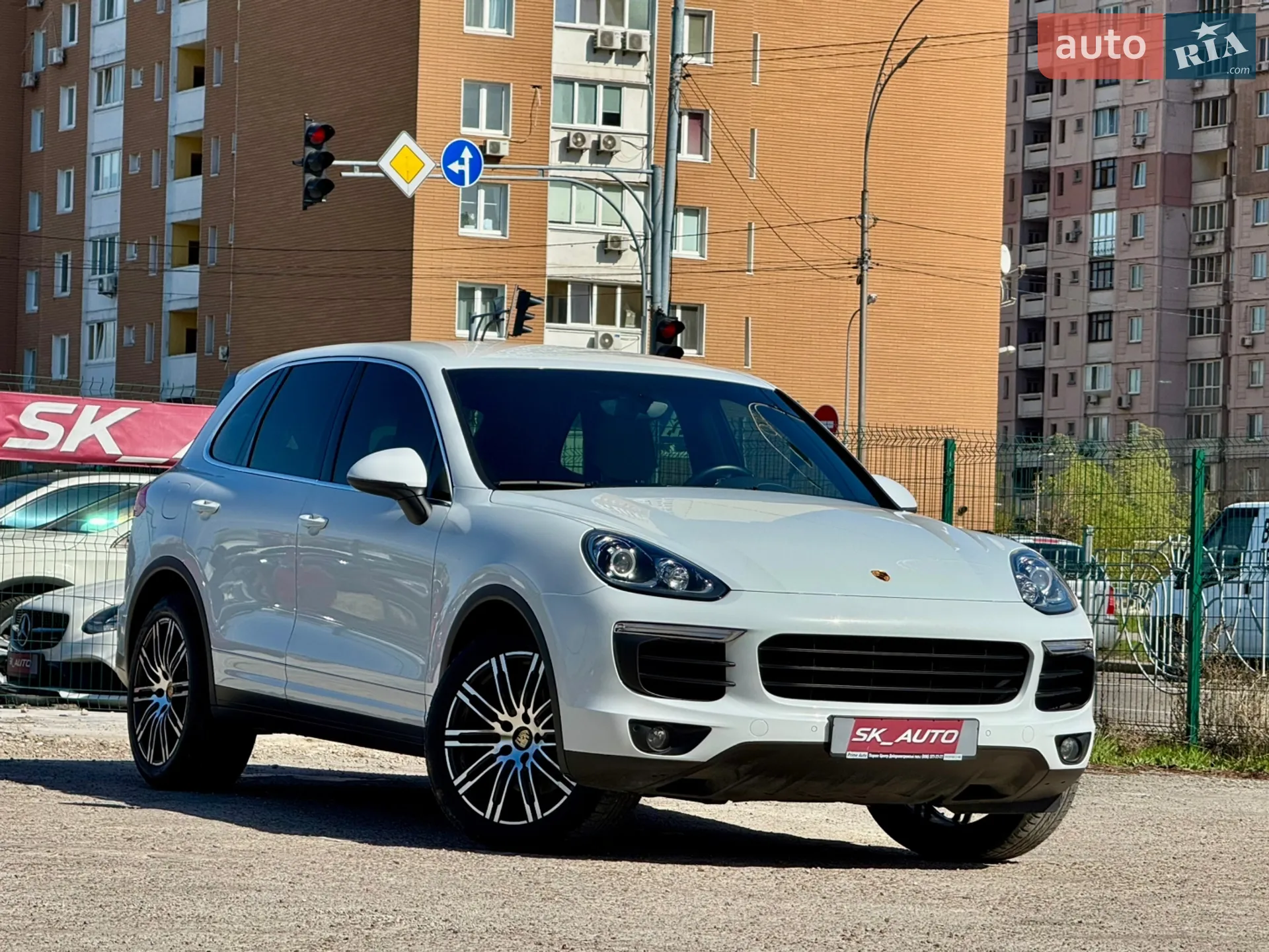 2016 Porsche Cayenne - мініатюра 97