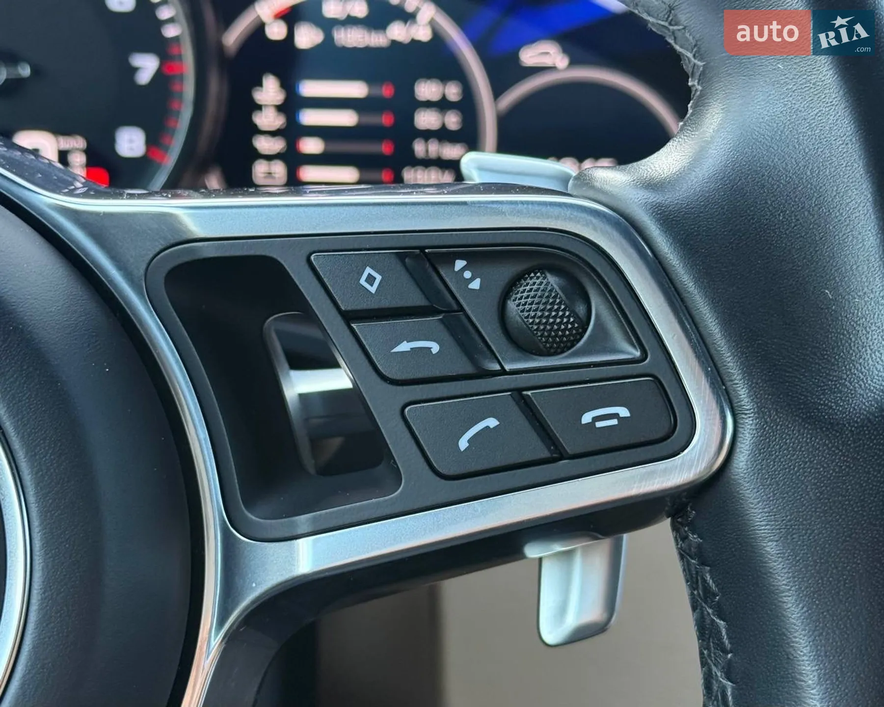 2019 Porsche Cayenne - мініатюра 24