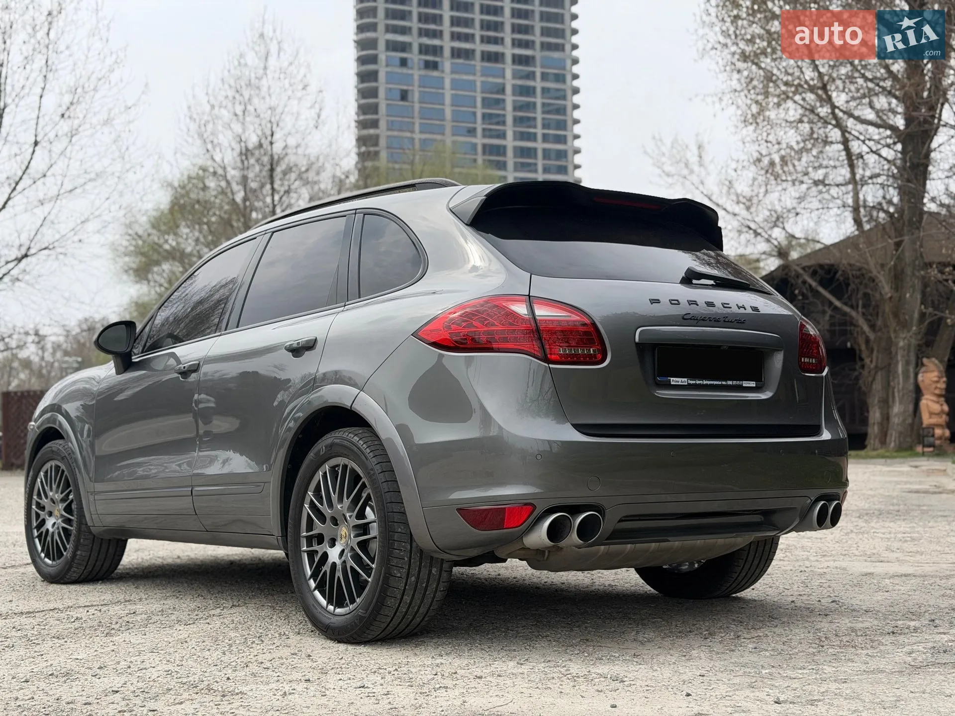 2011 Porsche Cayenne - мініатюра 9