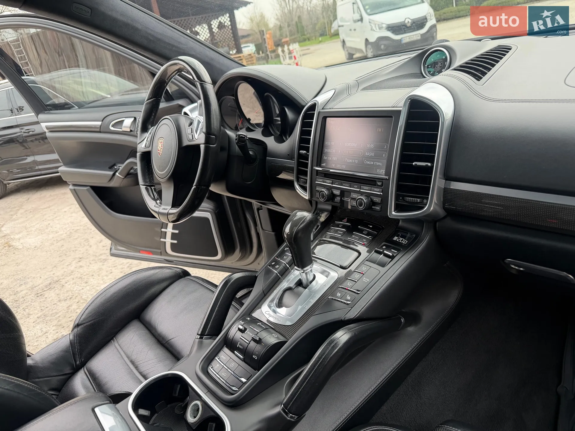 2011 Porsche Cayenne - мініатюра 30