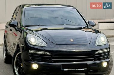 Внедорожник / Кроссовер Porsche Cayenne 2010 в Киеве