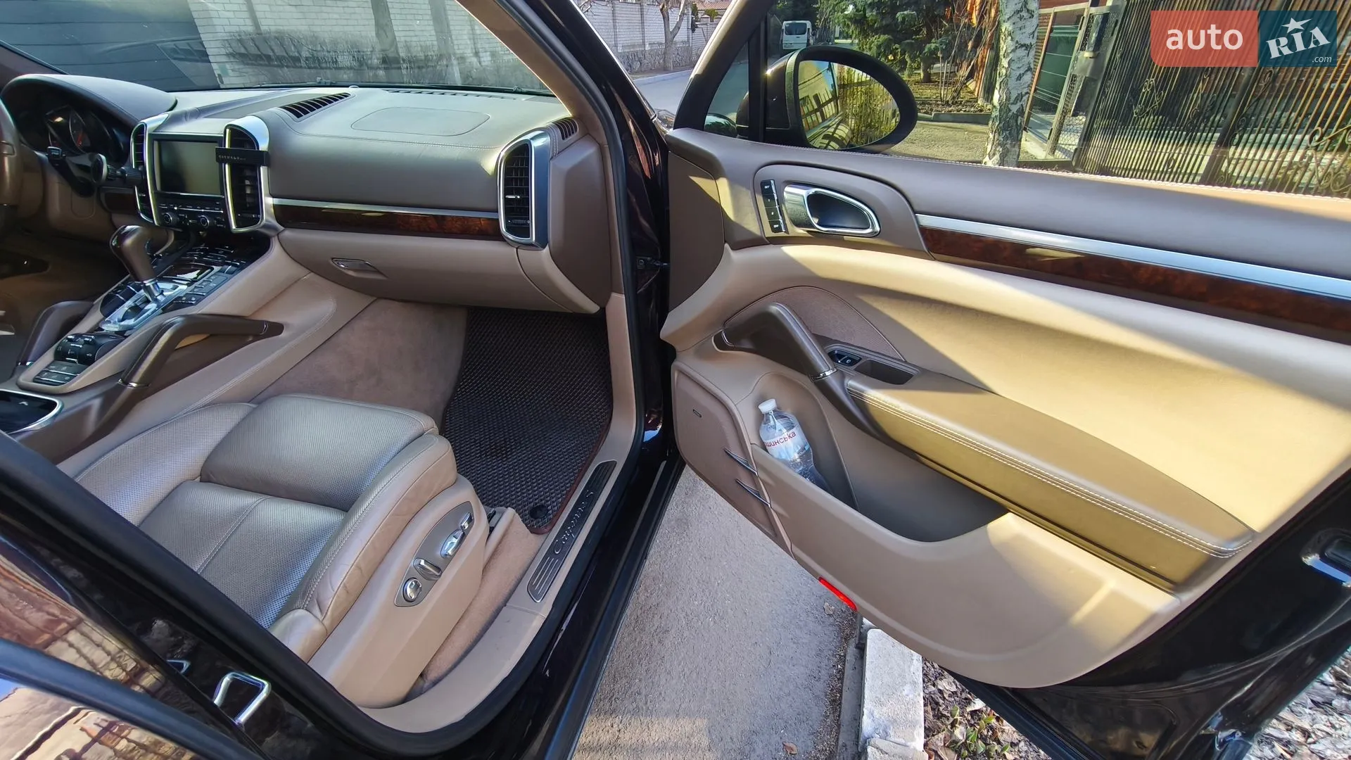 2011 Porsche Cayenne - мініатюра 15