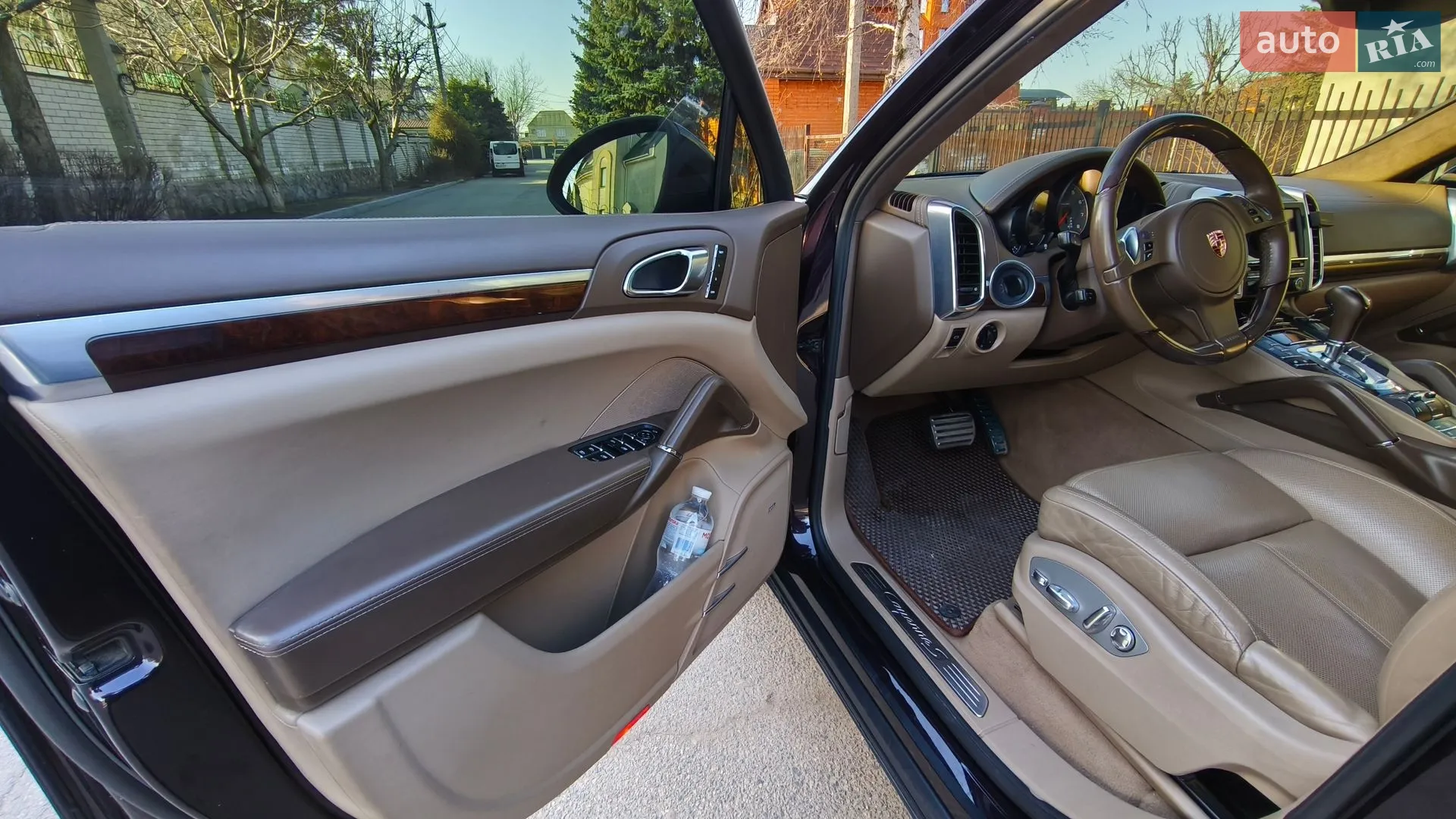 2011 Porsche Cayenne - мініатюра 14