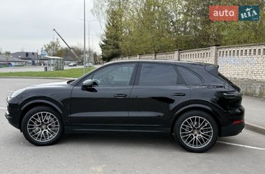 Внедорожник / Кроссовер Porsche Cayenne 2023 в Виннице