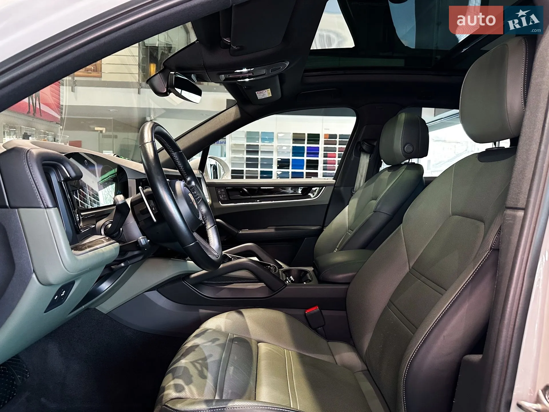 2023 Porsche Cayenne - мініатюра 17