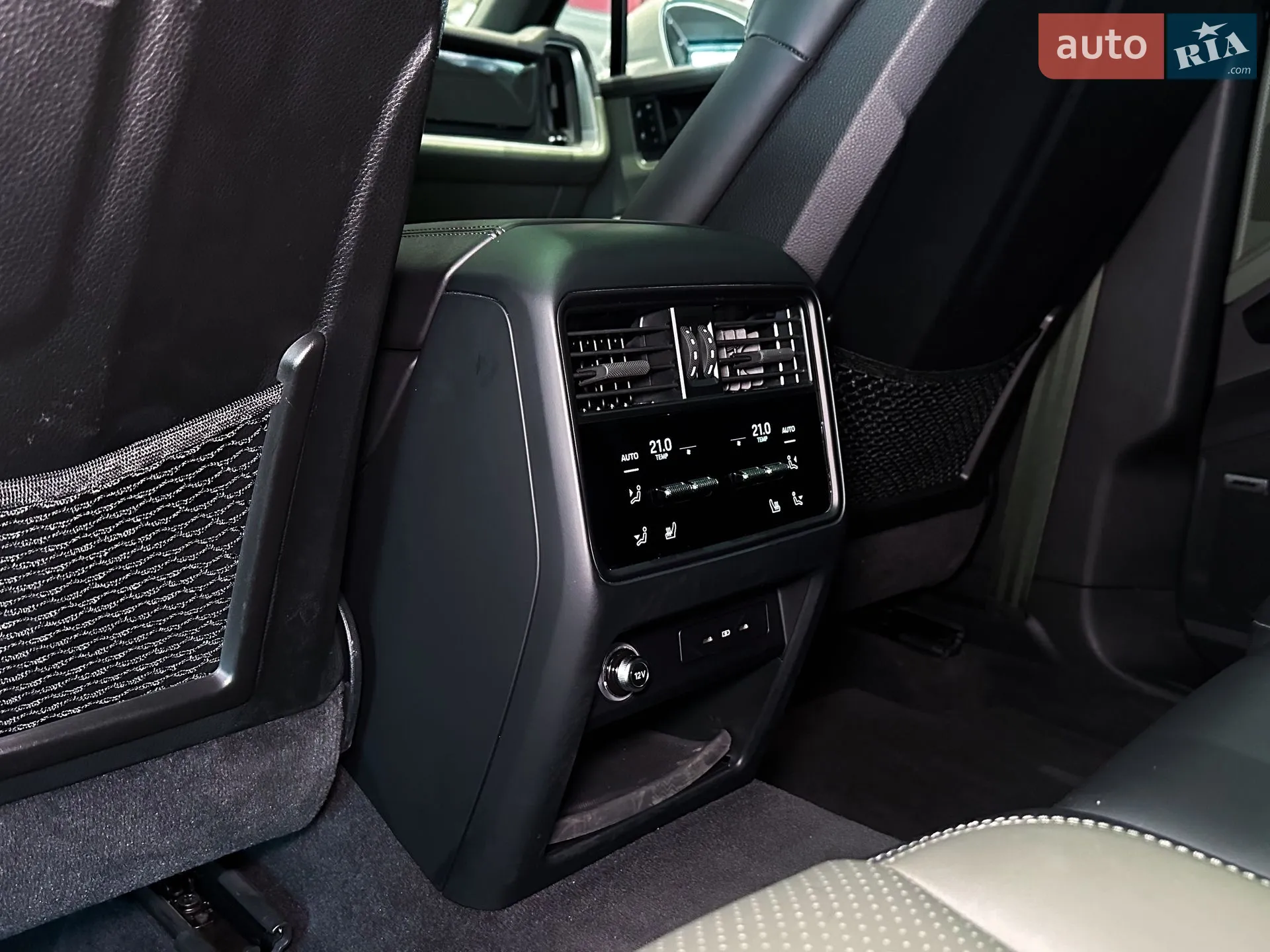 2023 Porsche Cayenne - мініатюра 31