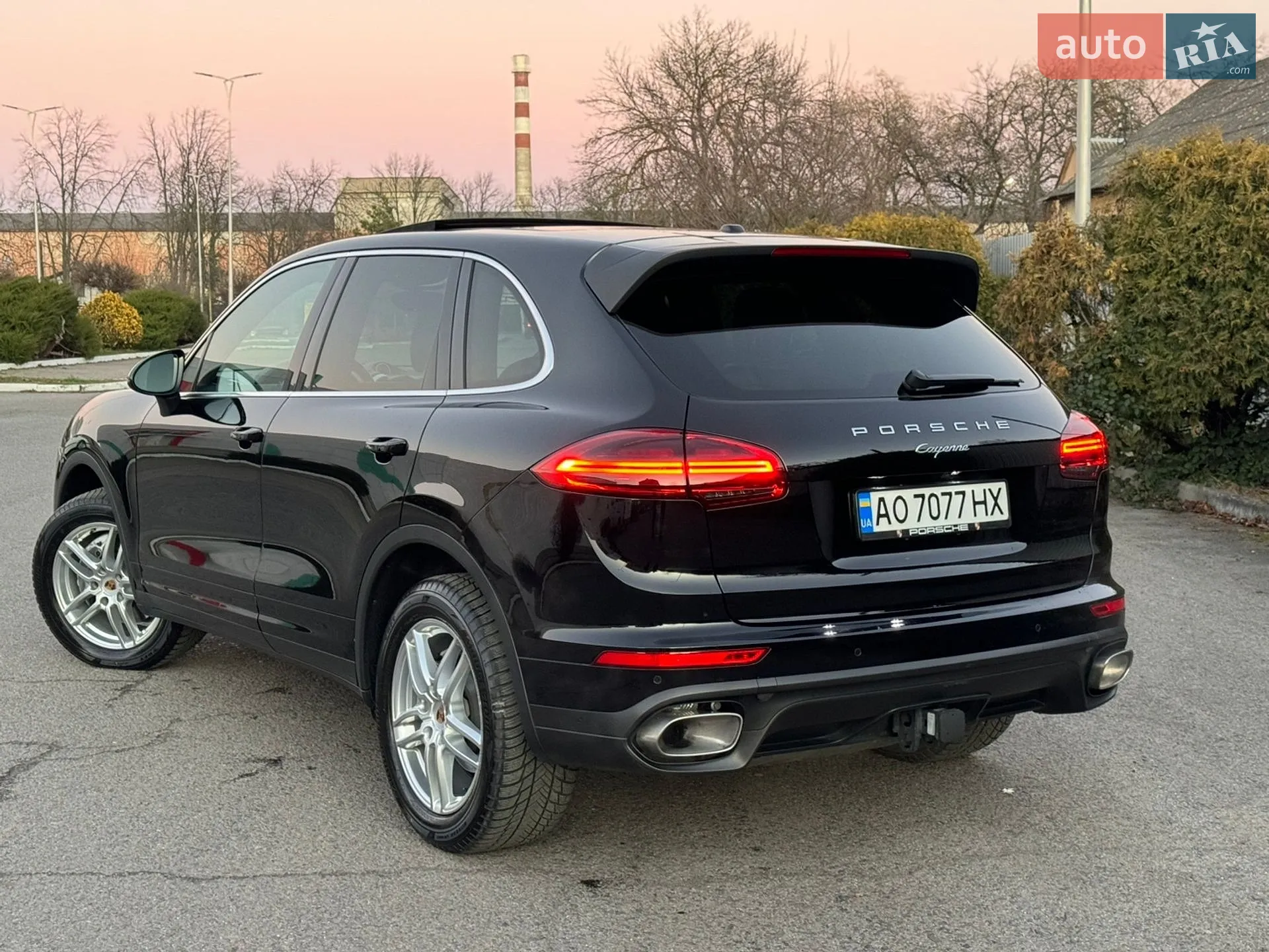 2015 Porsche Cayenne - мініатюра 4