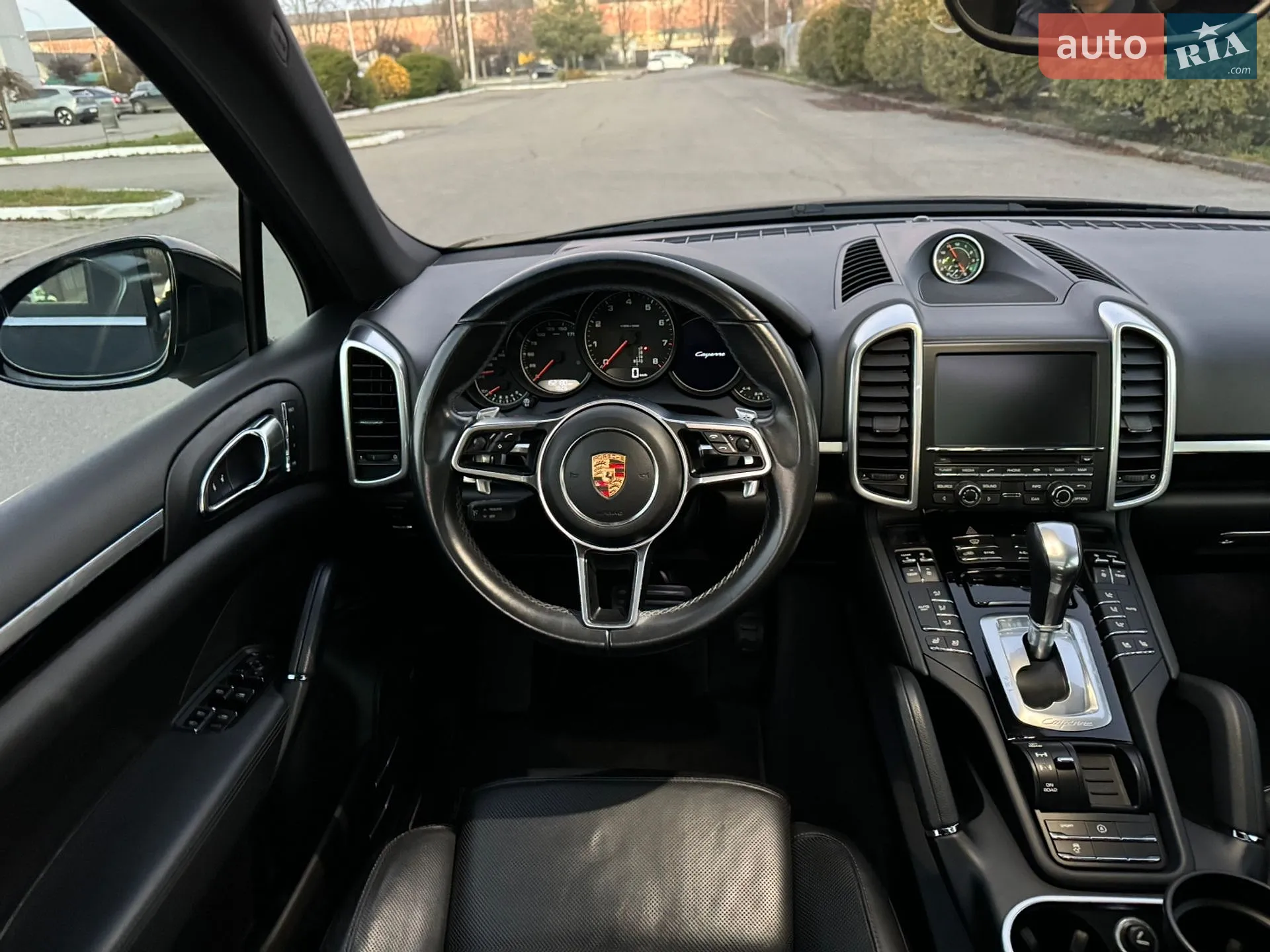 2015 Porsche Cayenne - мініатюра 29