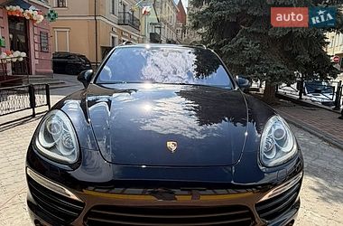 Внедорожник / Кроссовер Porsche Cayenne 2013 в Чорткове