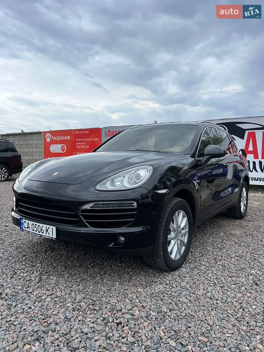 2011 Porsche Cayenne - мініатюра 2