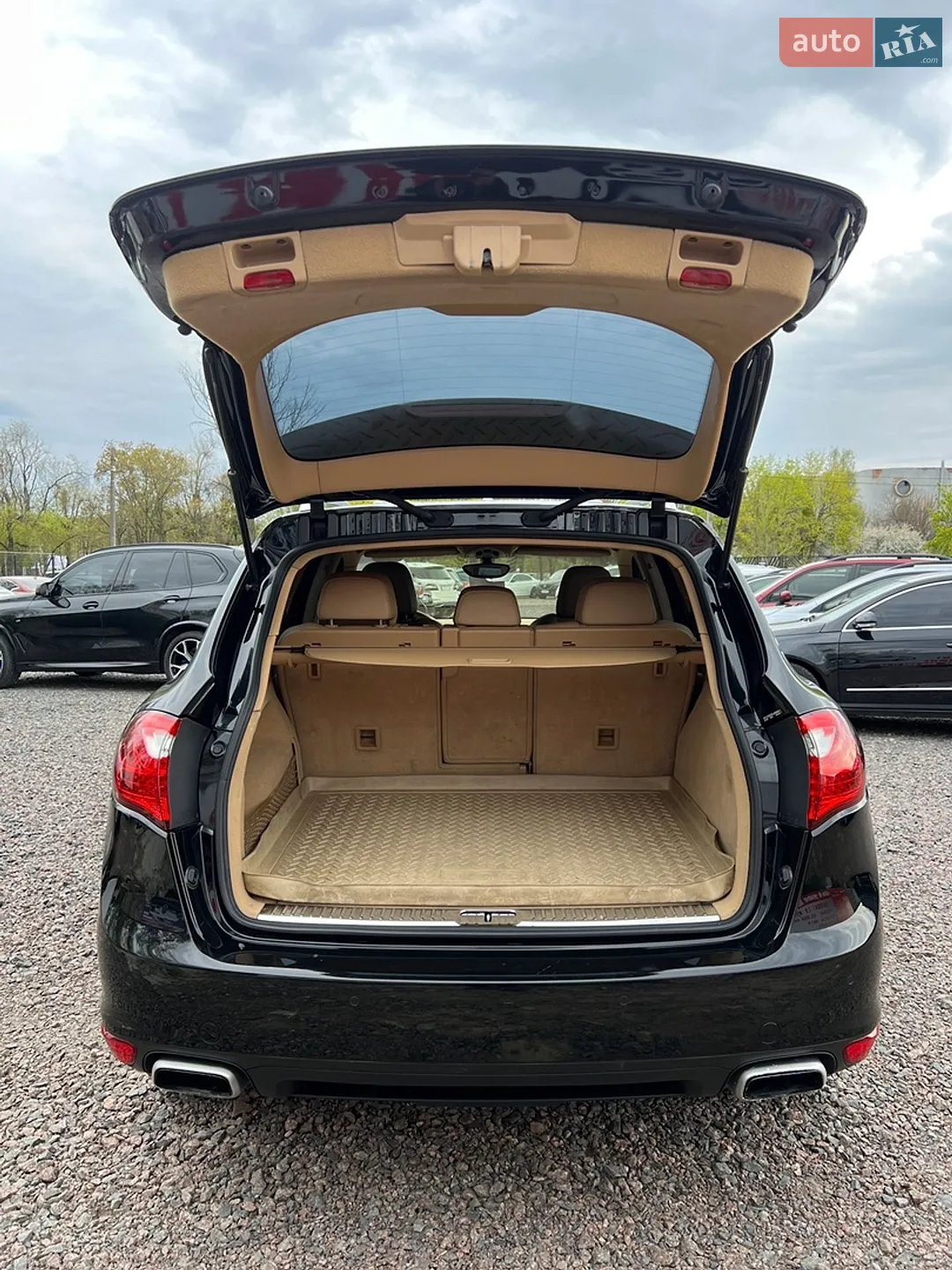 2011 Porsche Cayenne - мініатюра 22