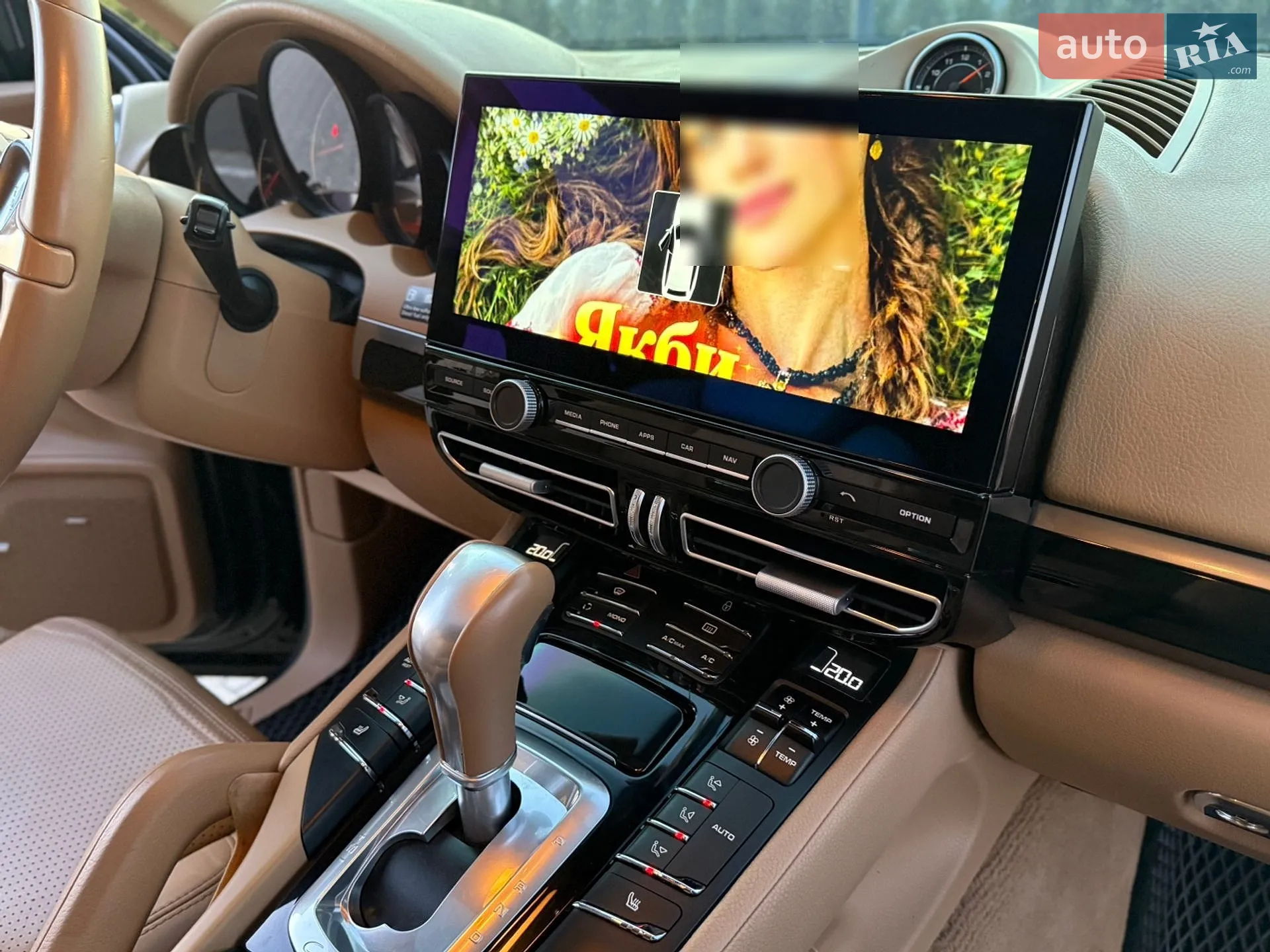 2012 Porsche Cayenne - мініатюра 29