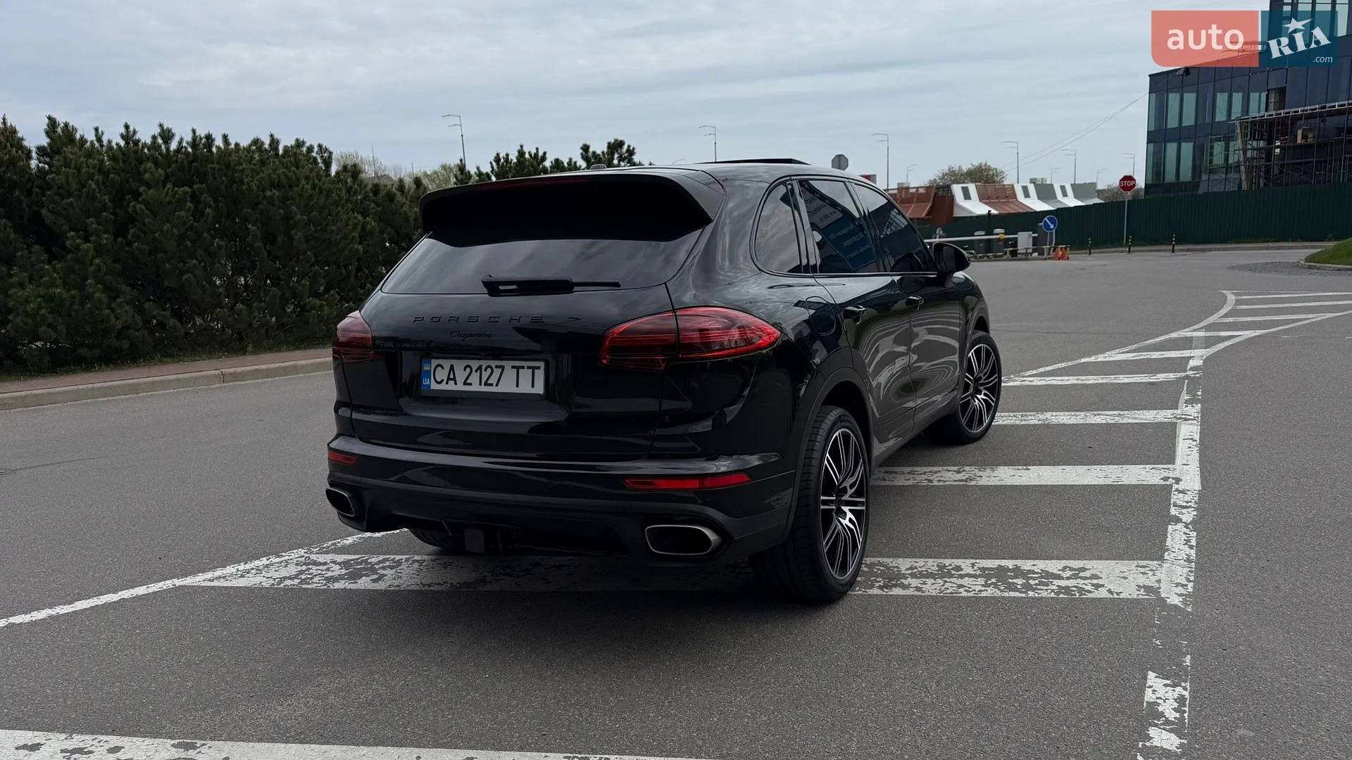 2017 Porsche Cayenne - мініатюра 26