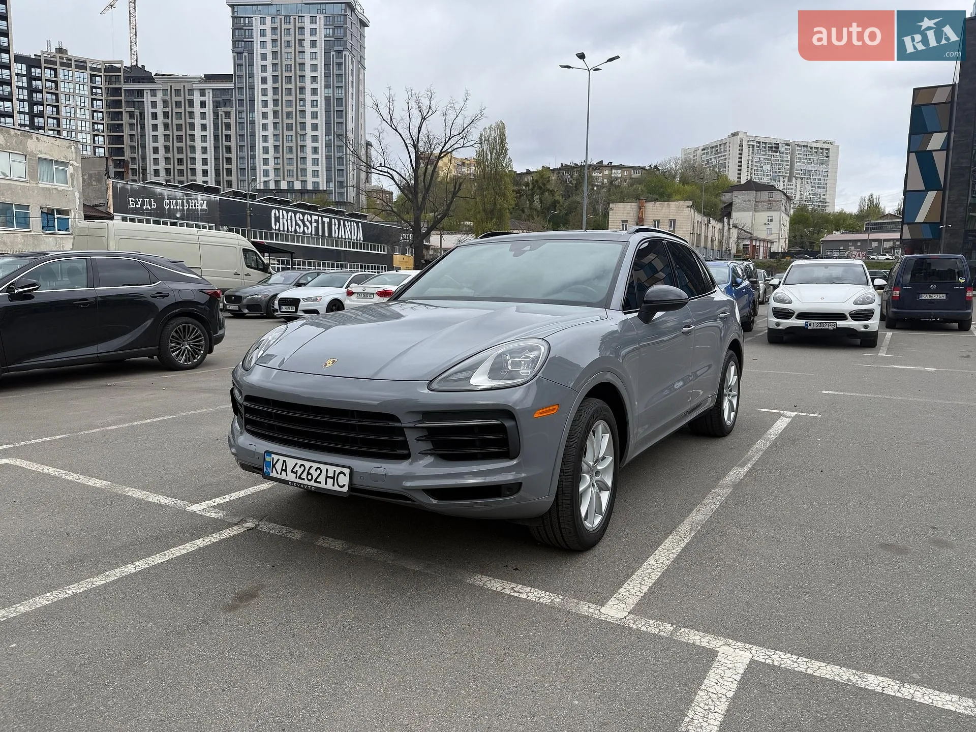 2019 Porsche Cayenne - мініатюра 2