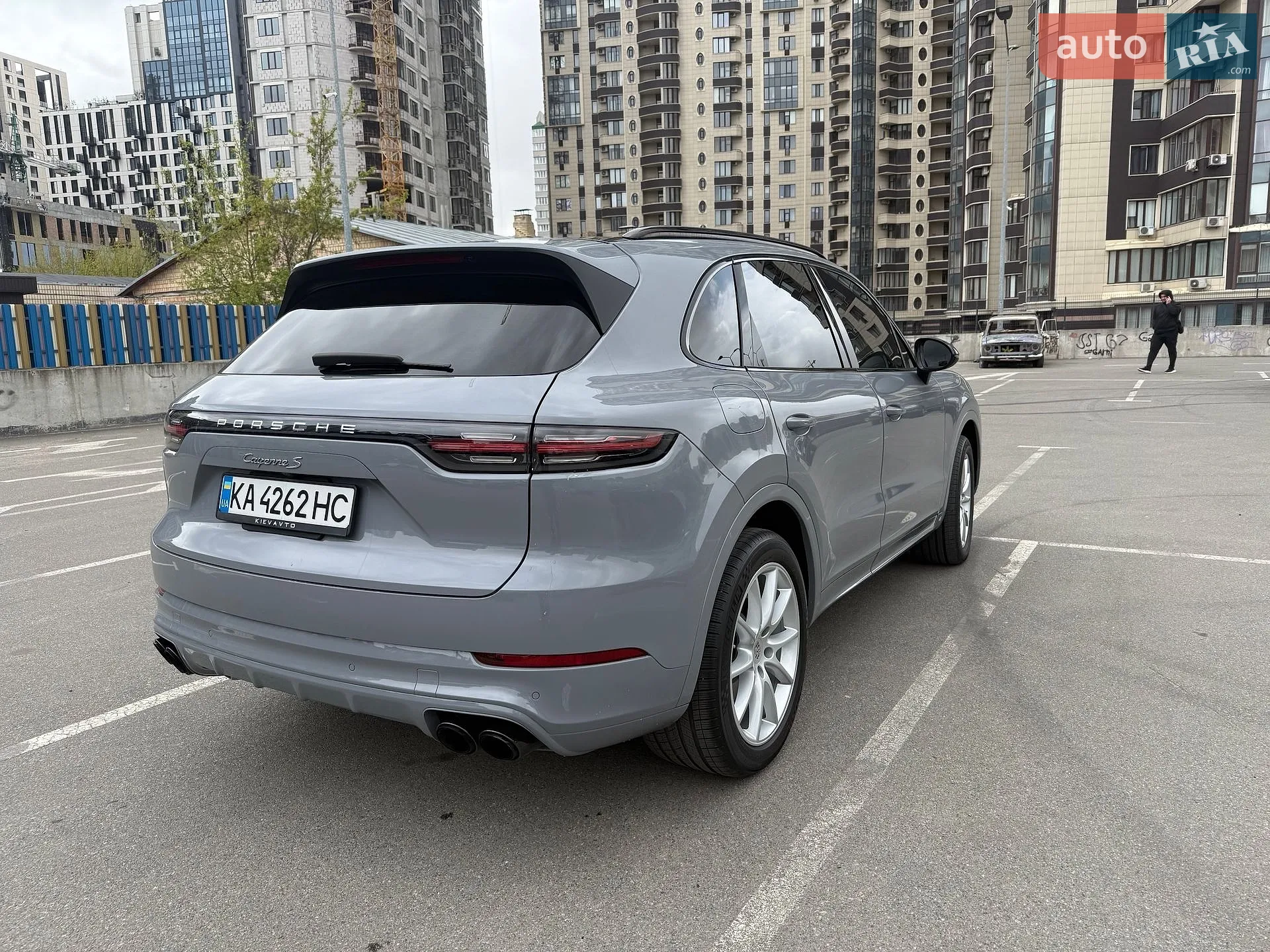 2019 Porsche Cayenne - мініатюра 6