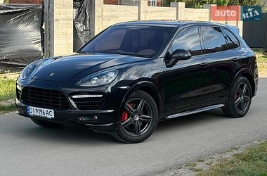 Позашляховик / Кросовер Porsche Cayenne 2012 в Ужгороді