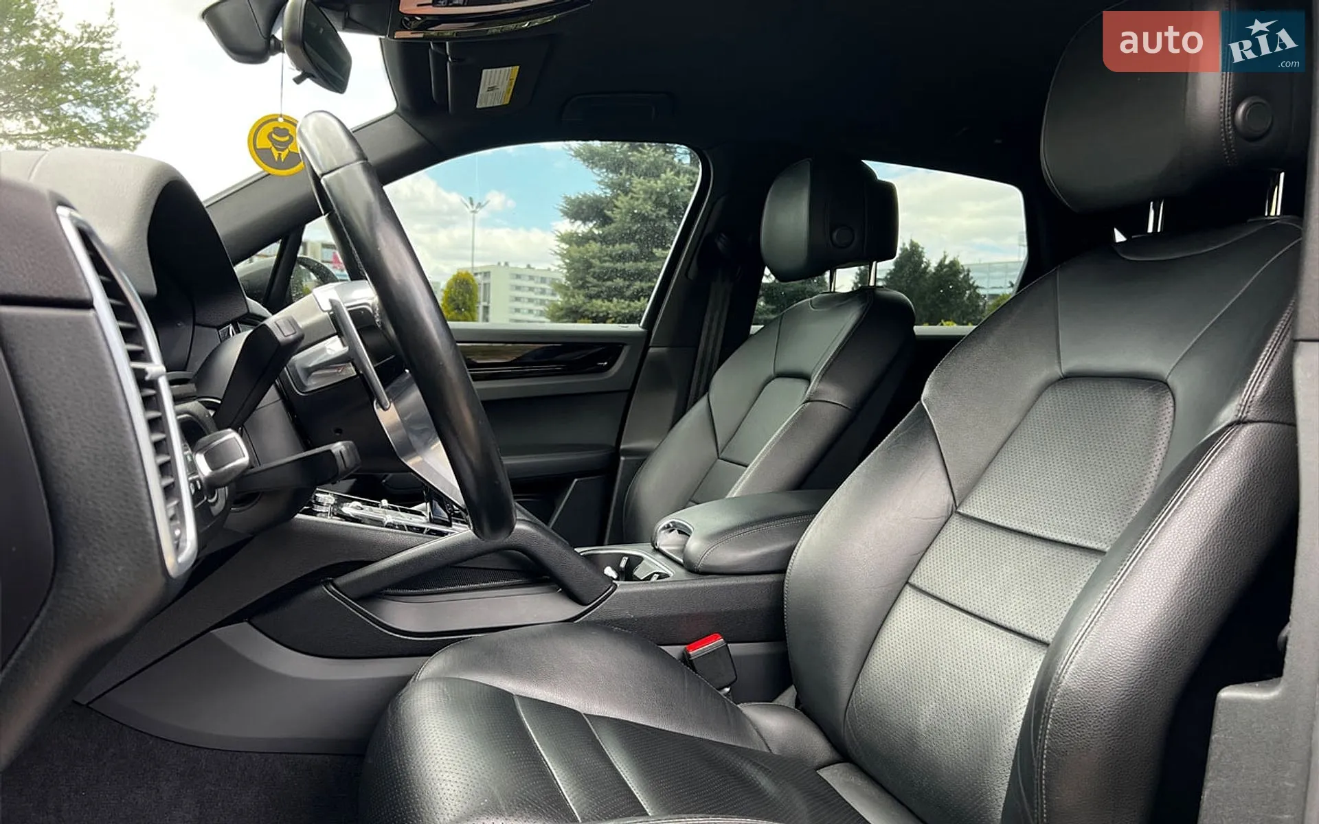 2020 Porsche Cayenne - мініатюра 9