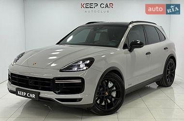 Позашляховик / Кросовер Porsche Cayenne 2019 в Одесі