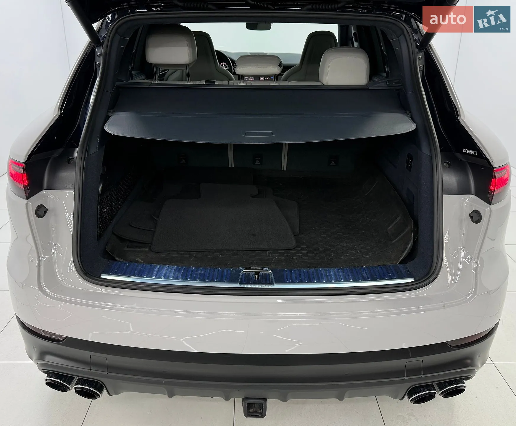 2019 Porsche Cayenne - мініатюра 50