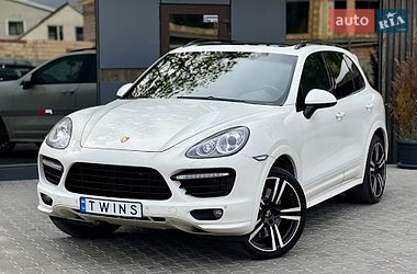 Позашляховик / Кросовер Porsche Cayenne 2011 в Одесі