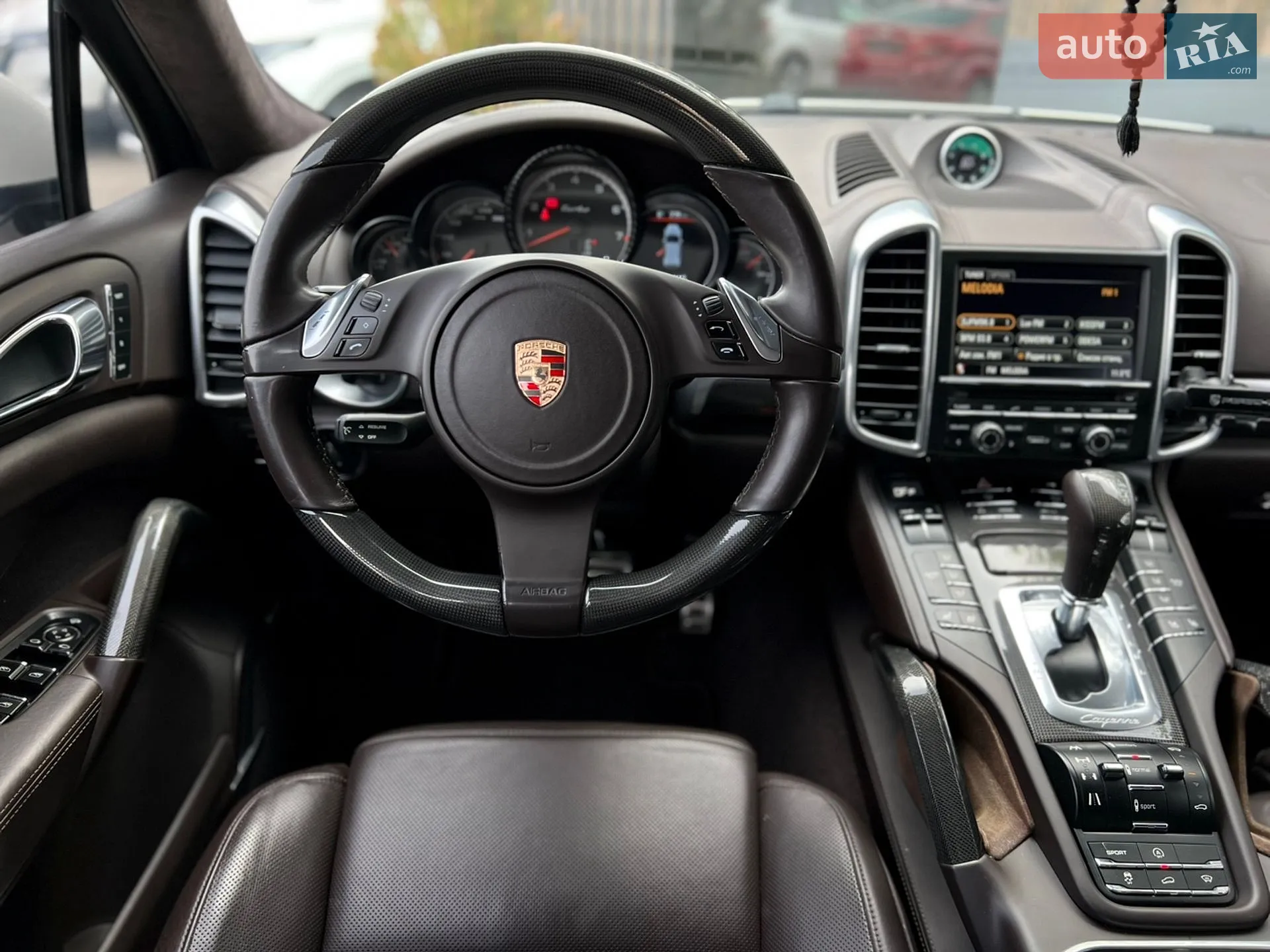 2011 Porsche Cayenne - мініатюра 10